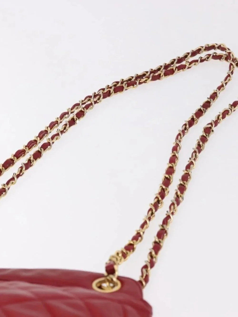 CHANEL Matelasse Chain Shoulder Bag Lamb Skin Red Gold CC Auth 187646